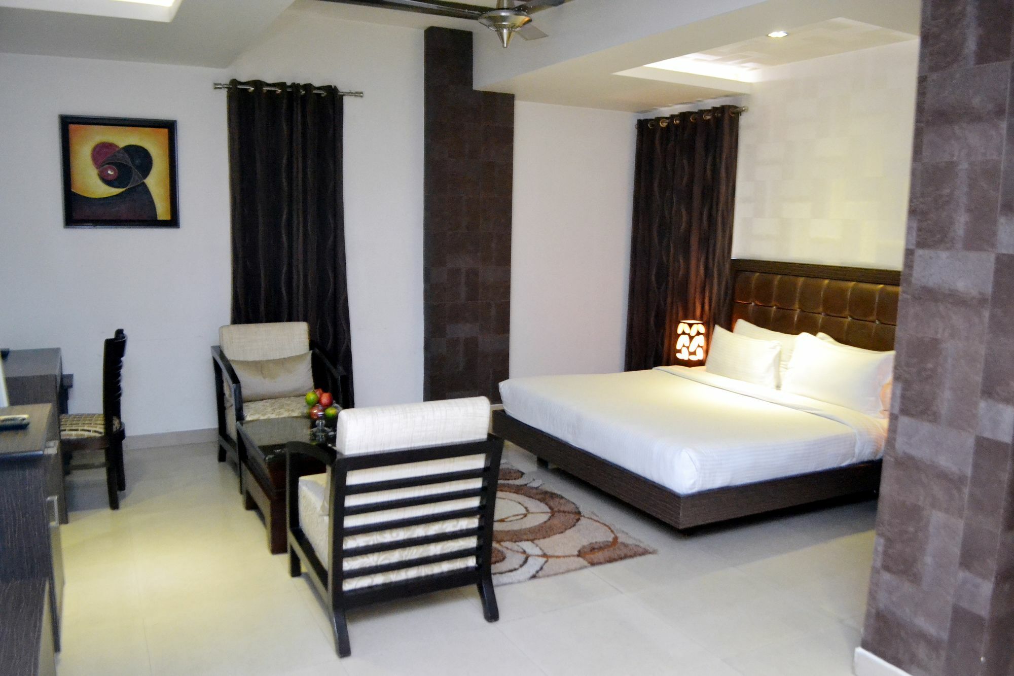 เจ็นเอ็กซ์ เลอ เครสเซนต์ Hotel กาเซียบัด ภายนอก รูปภาพ